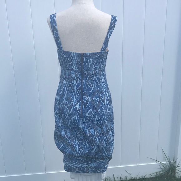 Beautiful blue Maggy L dress size 6 - Picture 8 of 8